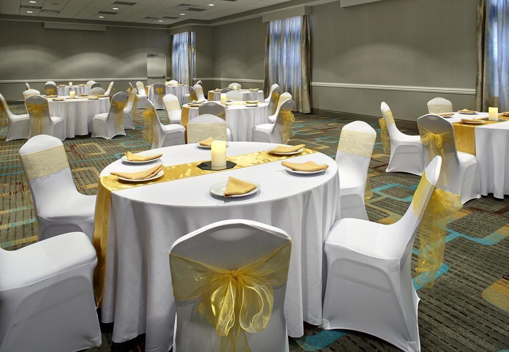 Hotel Tampa Suncoast Parkway At Northpointe Village