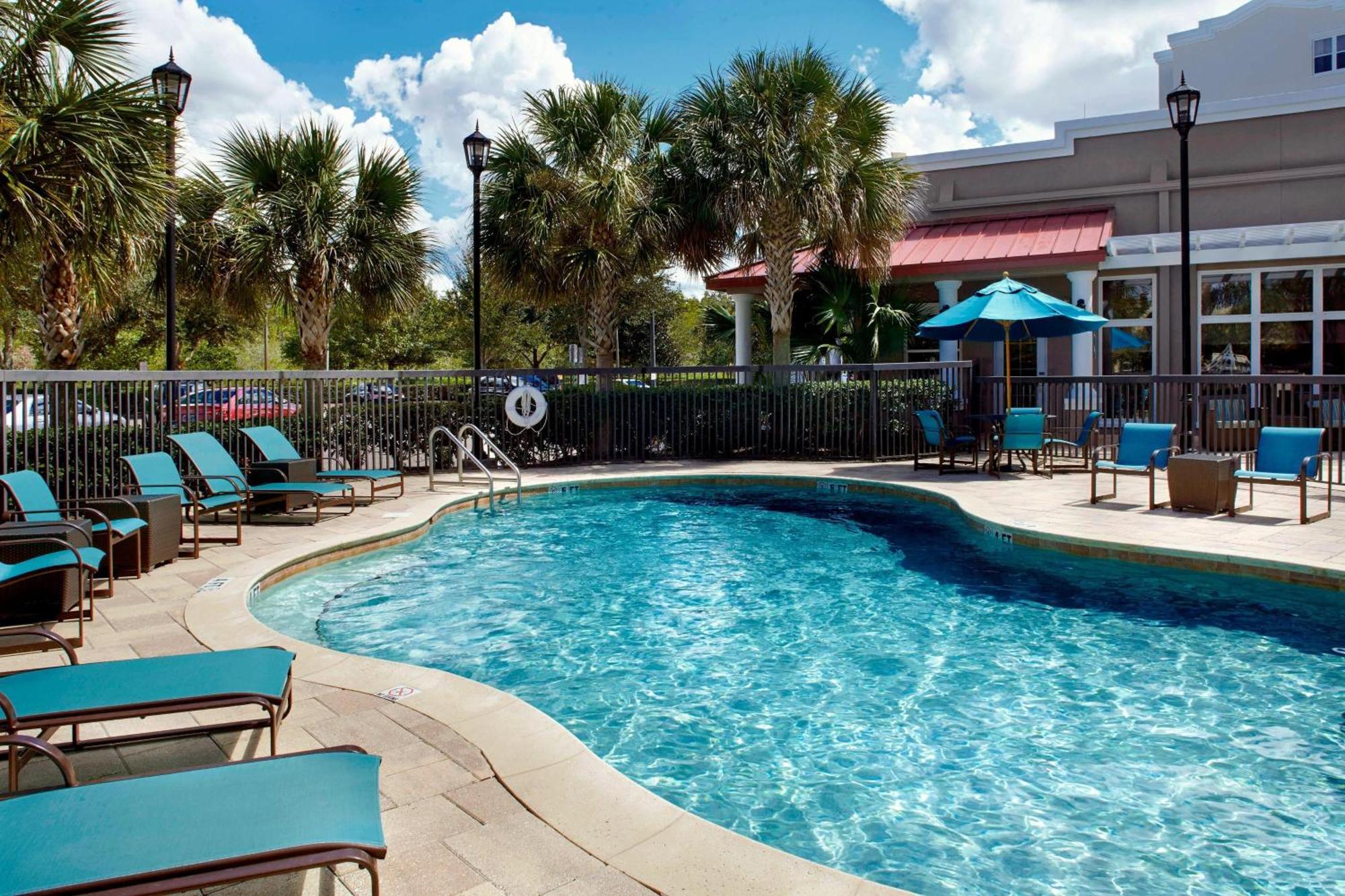 Tampa Suncoast Parkway At Northpointe Village 3* Lutz